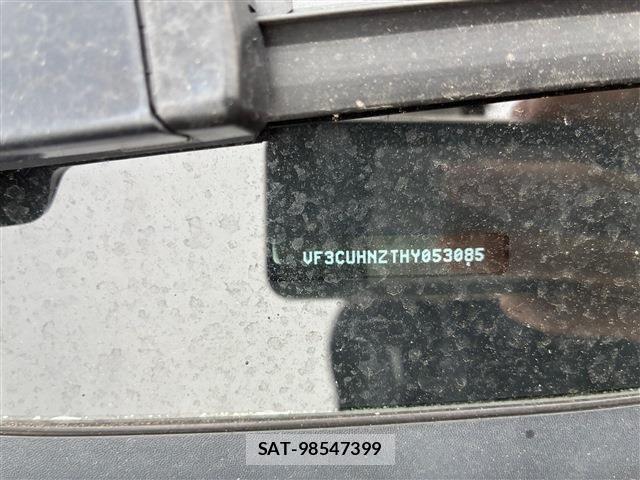 Peugeot 2008 2017-05 8316349-26