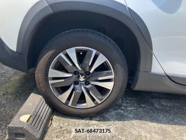 Peugeot 2008 2017-03 8316351-8