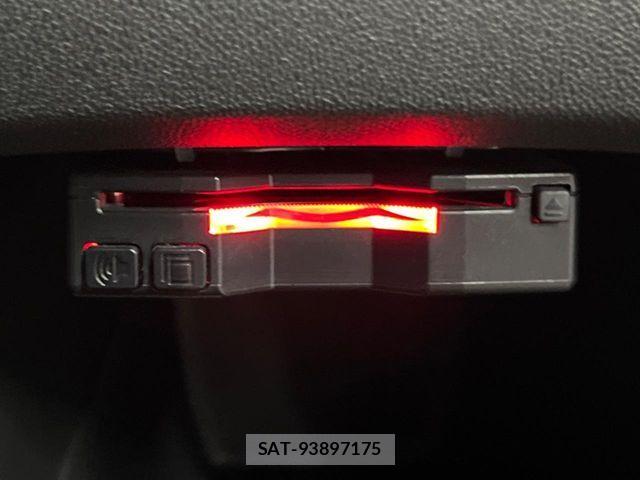 Peugeot 2008 2019-11 8337364-6