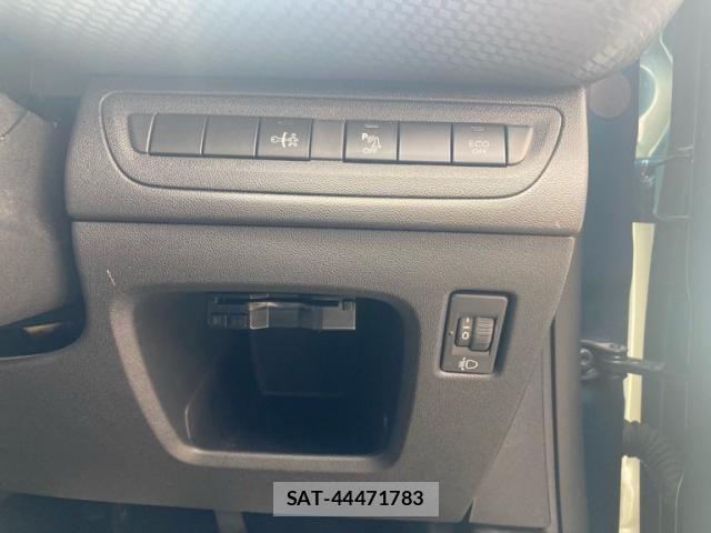 Peugeot 2008 2019-06 8337365-12