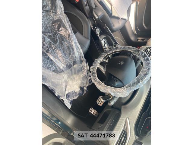 Peugeot 2008 2019-06 8337365-17