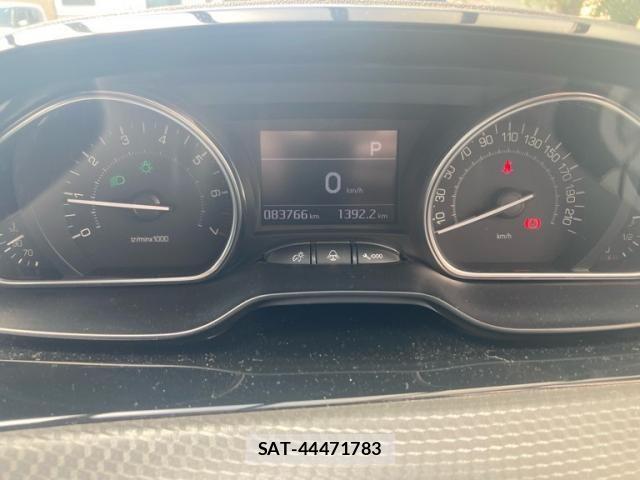 Peugeot 2008 2019-06 8337365-18