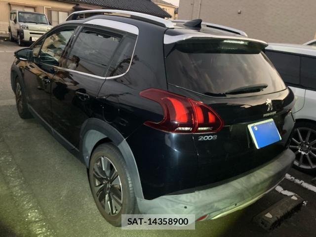 Peugeot 2008 2017-08 8355323-3