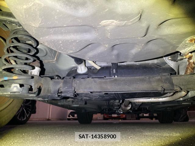 Peugeot 2008 2017-08 8355323-7