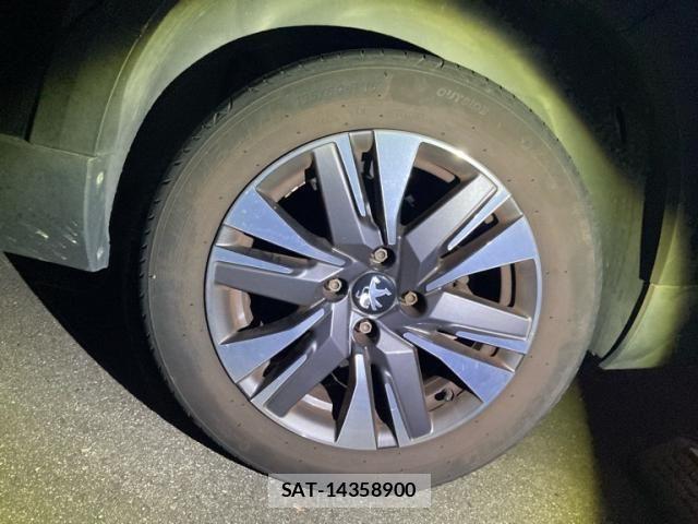 Peugeot 2008 2017-08 8355323-8