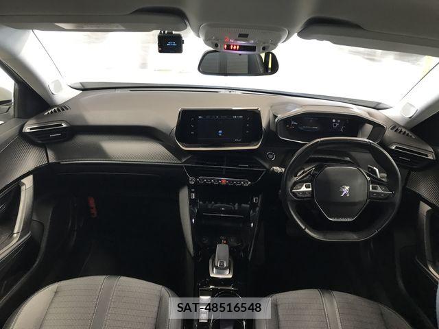 Peugeot 2008 2021-06 8368075-9