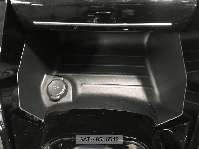Peugeot 2008 2021-06 8368075-17
