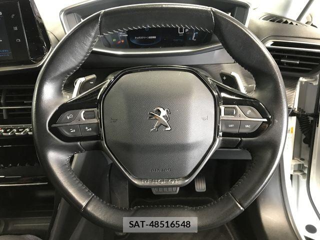 Peugeot 2008 2021-06 8368075-22