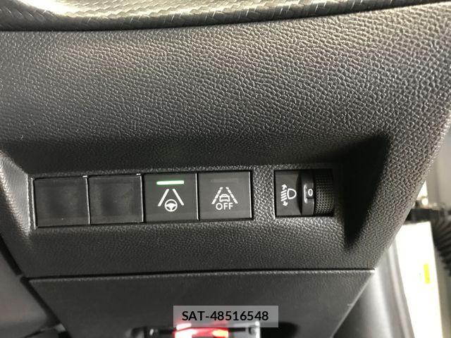 Peugeot 2008 2021-06 8368075-23