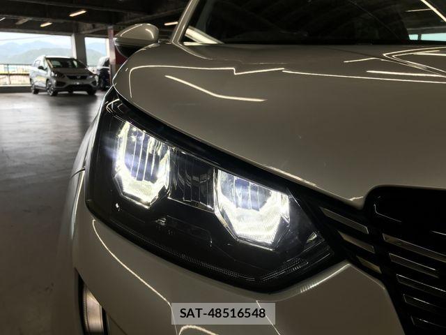 Peugeot 2008 2021-06 8368075-25