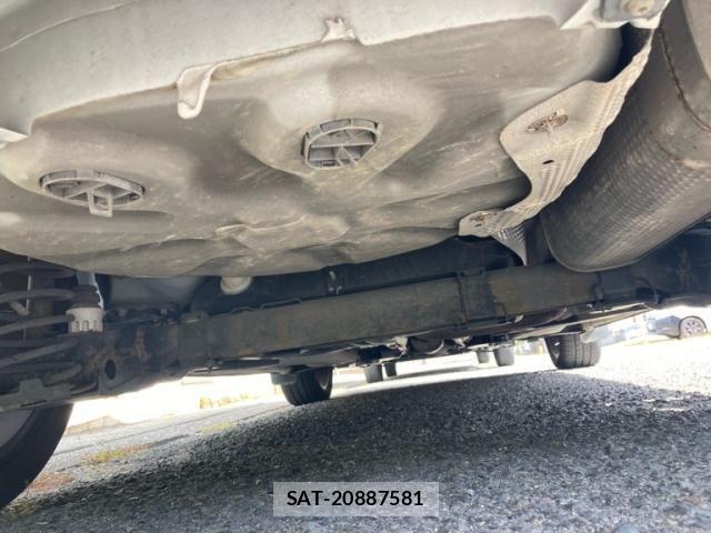 Peugeot 2008 2016-11 8368076-11