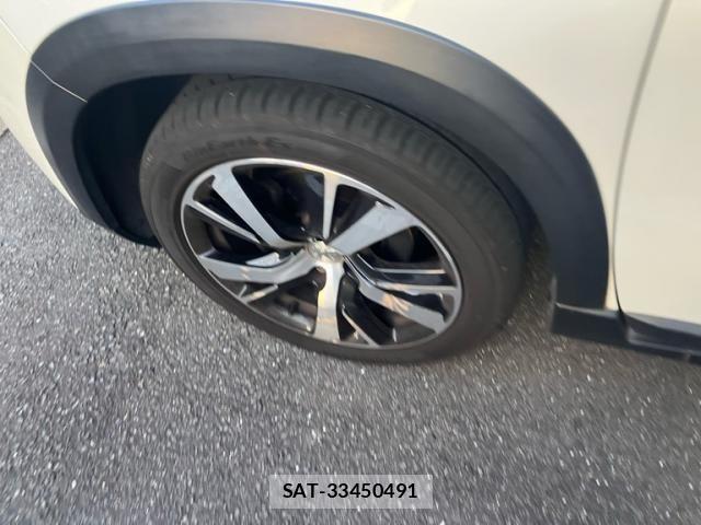 Peugeot 2008 2017-08 8368073-5