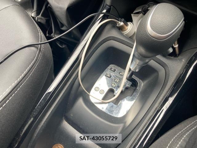 Peugeot 2008 2017-03 8372042-14