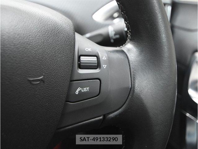 Peugeot 2008 2018-04 8372041-22