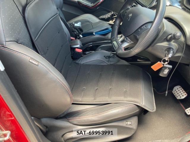 Peugeot 2008 2019-12 8414328-13