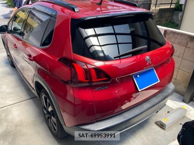 Peugeot 2008 2019-12 8414328-5