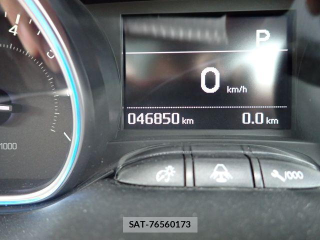 Peugeot 2008 2018-11 8438697-11