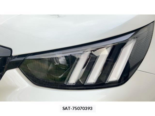 Peugeot 2008 2020-12 8526551-24