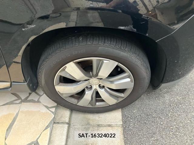 Peugeot 2008 2014-02 8526553-5
