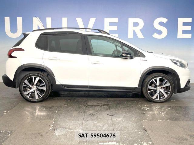 Peugeot 2008 2018-06 8526554-15