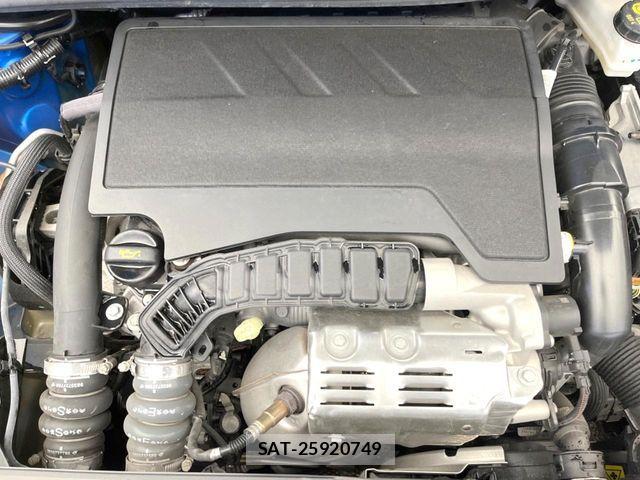 Peugeot 2008 2021-03 8526552-17