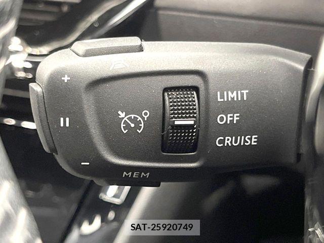 Peugeot 2008 2021-03 8526552-3