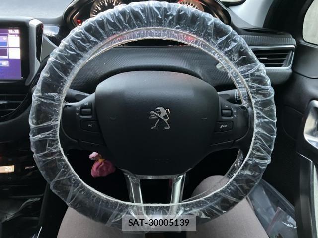 Peugeot 2008 2017-01 8563155-9