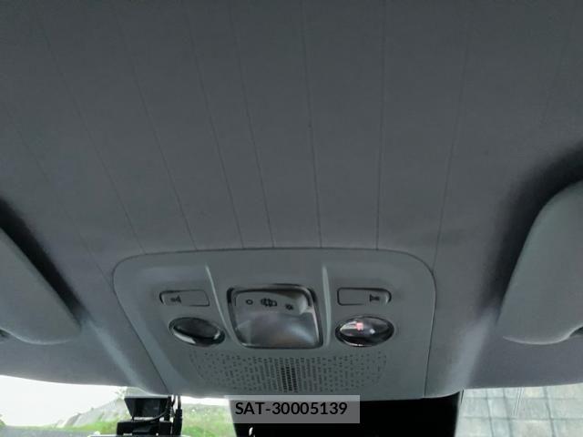 Peugeot 2008 2017-01 8563155-17