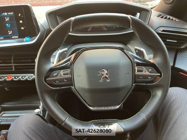 Peugeot 2008 2021-10 8563154-18