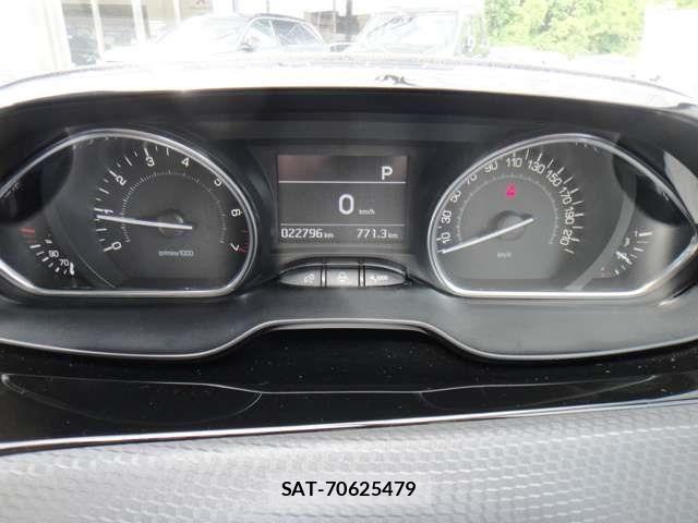 Peugeot 2008 2020-03 8628343-15