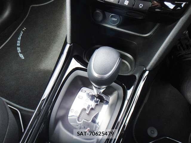 Peugeot 2008 2020-03 8628343-18
