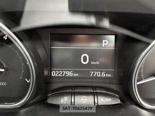 Peugeot 2008 2020-03 8628343-21