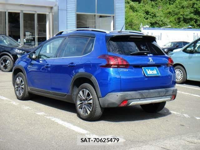 Peugeot 2008 2020-03 8628343-6