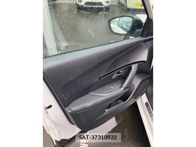 Peugeot 2008 2022-12 8666718-9