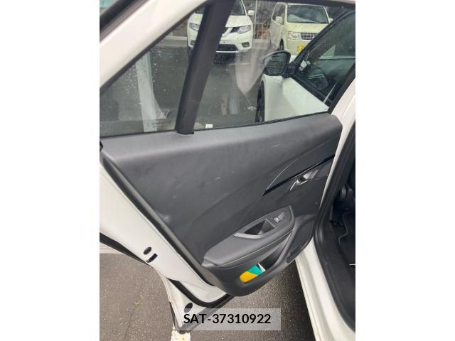 Peugeot 2008 2022-12 8666718-11