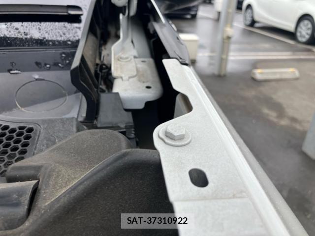 Peugeot 2008 2022-12 8666718-21
