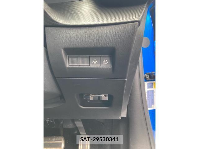 Peugeot 2008 2020-10 8745158-18