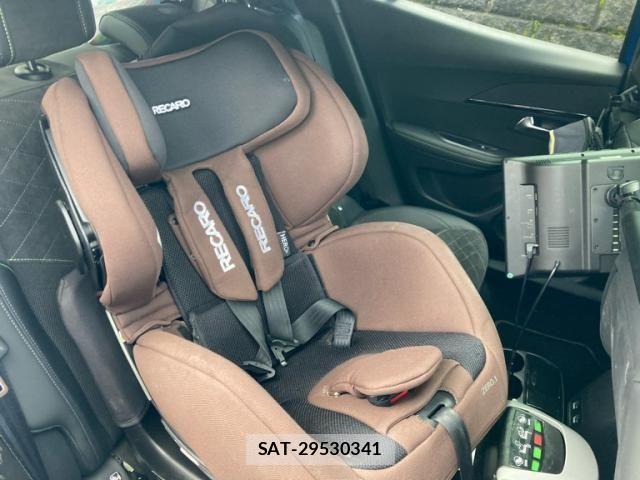 Peugeot 2008 2020-10 8745158-26