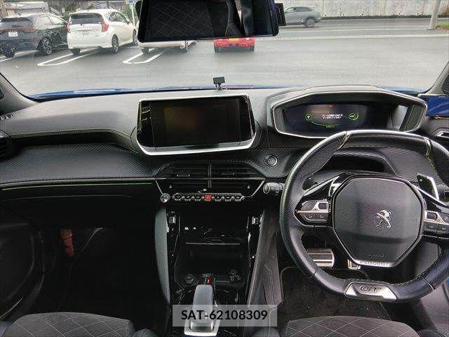 Peugeot 2008 2020-10 8831042-4