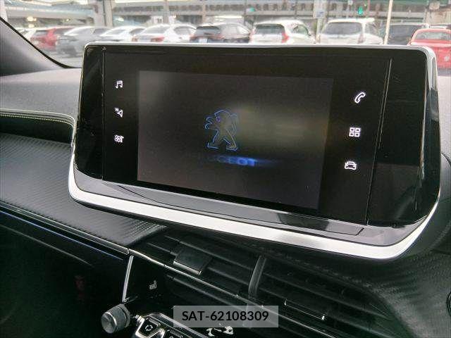 Peugeot 2008 2020-10 8831042-5