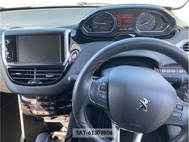 Peugeot 2008 2016-12 8831043-4