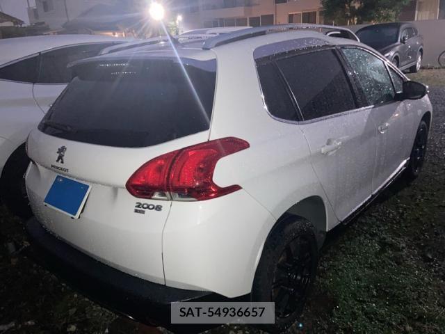 Peugeot 2008 2014-08 8831044-9