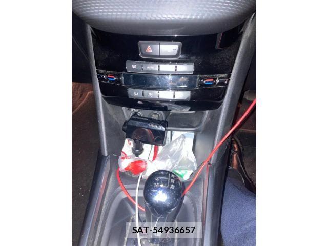 Peugeot 2008 2014-08 8831044-15