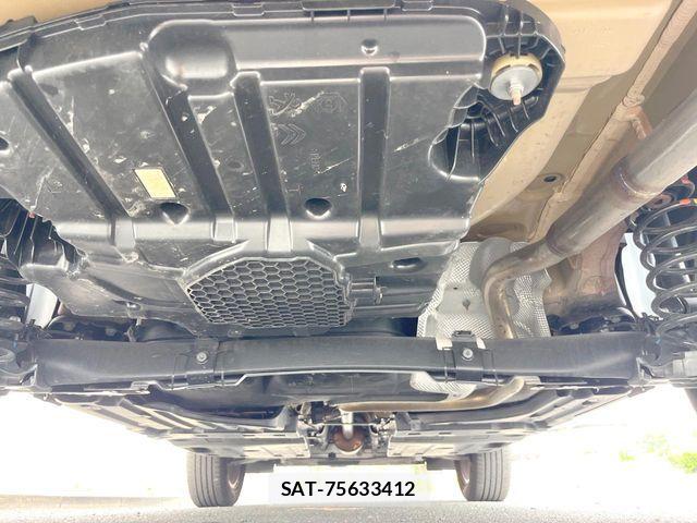 Peugeot 2008 2023-10 8850335-19