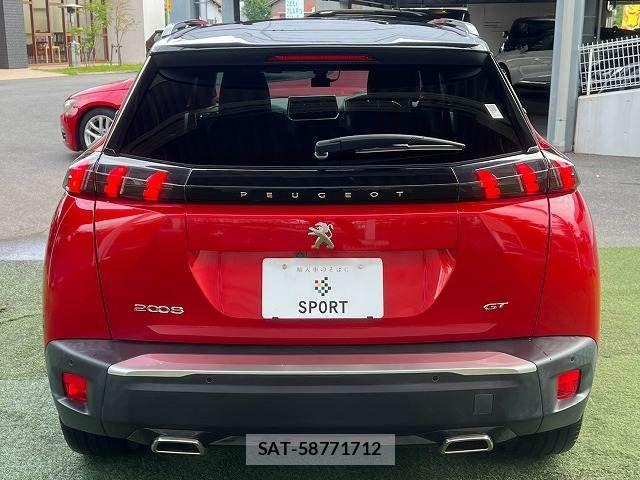 Peugeot 2008 2021-08 8871809-15