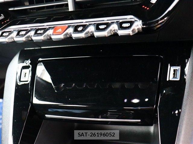Peugeot 2008 2022-08 8881515-16