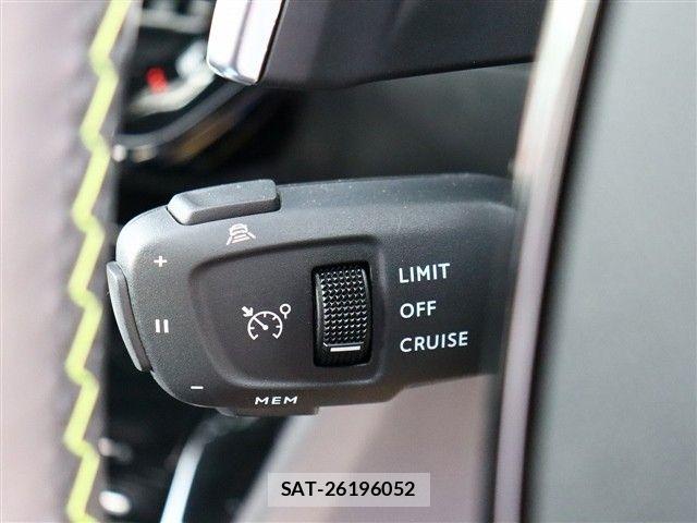 Peugeot 2008 2022-08 8881515-26