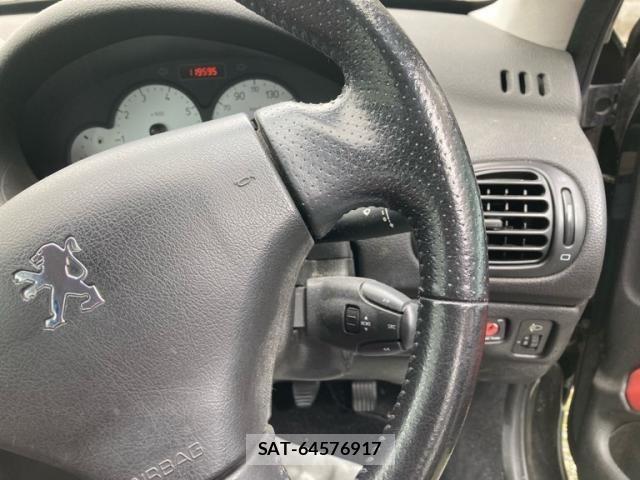Peugeot 206 2004-07 6677472-13