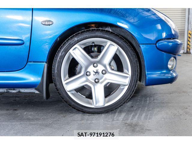 Peugeot 206 2006-05 4599136-12