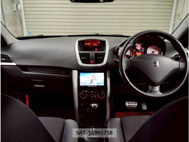Peugeot 207 2012-07 7727099-18